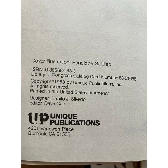 Bruce Lee Book Lot The Art of Expressing the Human Body Biography, Untold Story - Picture 9 of 10